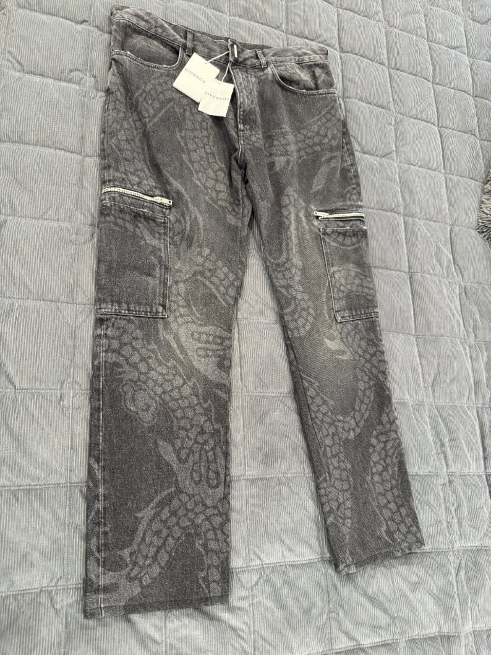 Givenchy Jeans Dragon